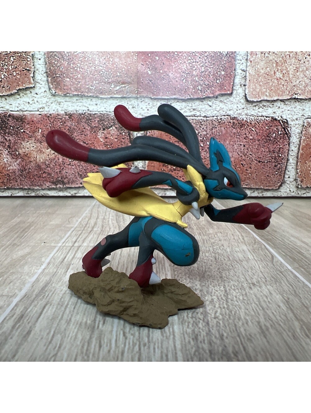 TAKARA TOMY POKEMON MEGA LUCARIO FIGURE 2014 RARE TOY ACTION FIGURE HTF
